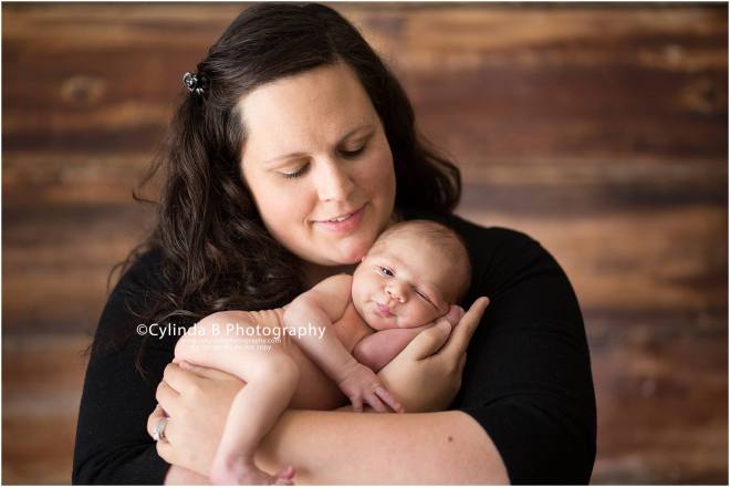 newborn, photography, photos, syracuse, ny, cylinda b photography, baby boy, mom