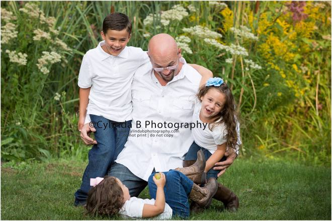 Gender Reveal, Cake, Family Portraits, Cylinda B Photography, Syracuse-14