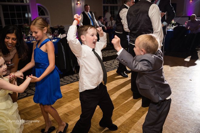 Justin's Tuscan Grill, Wedding, Syracuse Wedding, Photographer, Cylinda B Photography, Upper onondaga park-26