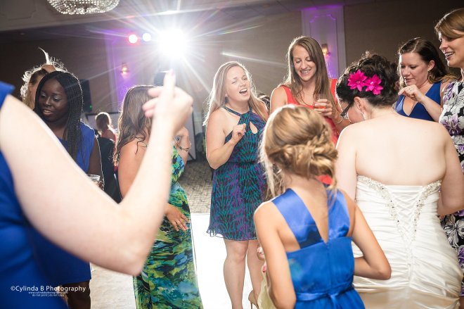 Justin's Tuscan Grill, Wedding, Syracuse Wedding, Photographer, Cylinda B Photography, Upper onondaga park-31