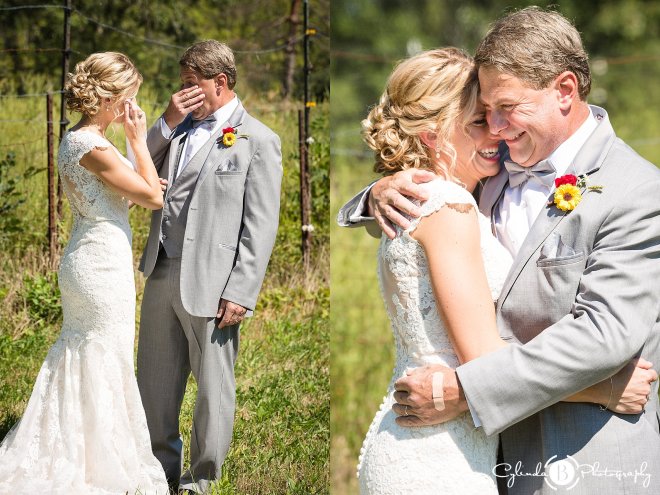 outdoor-rustic-wedding-syracuse-wedding-photographer-cylinda-b-photography-10