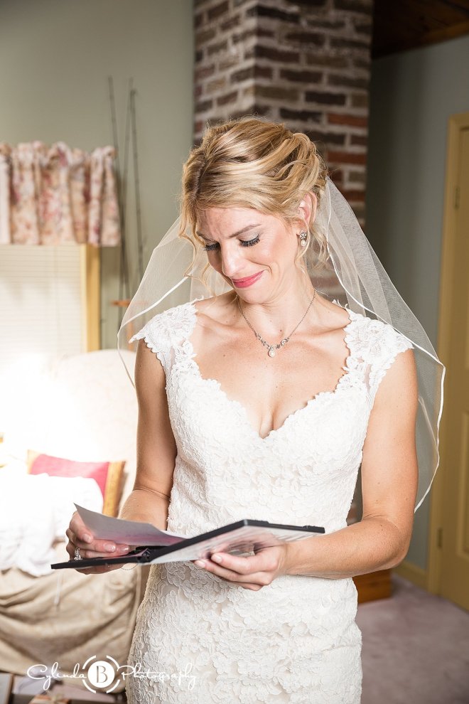 outdoor-rustic-wedding-syracuse-wedding-photographer-cylinda-b-photography-20