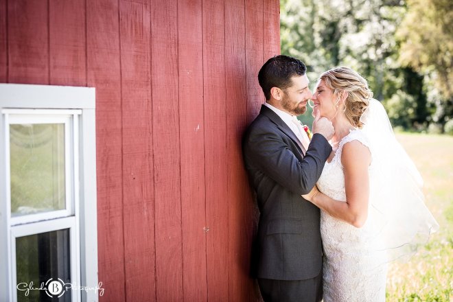outdoor-rustic-wedding-syracuse-wedding-photographer-cylinda-b-photography-63
