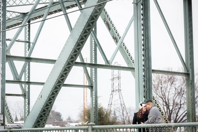 baldwinsville-engagement-red-mill-inn-syracuse-engagement-photos-cylinda-b-photography-7