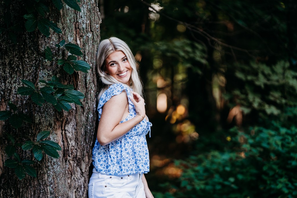 Baldwinsville senior photographer, high school senior portraits, outdoor senior photos, country senior pictures, Syracuse senior portraits, Baldwinsville NY, Syracuse ny photographer