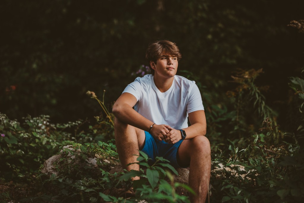 boy senior poses, senior pictures, Syracuse NY, senior photographer Liverpool NY, senior pictures Cicero NY, senior photos Clay NY, senior portraits North Syracuse NY, senior photographer Fayetteville NY, senior pictures Manlius NY, senior photographer East Syracuse NY, senior photographer Camillus NY